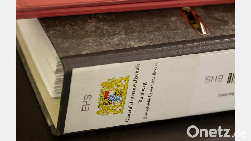 Die Fallzahlen von Kinderpornografie im Netz sind bei der Zentralstelle Cybercrime Bayern erneut angestiegen. (Archivbild) Bild: Stefan Puchner/dpa