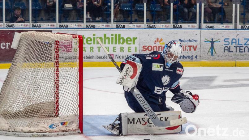 Unter anderem Thema in der neuen Folge &quot;Powerplay&quot;: Felix Noack, der im Penaltykrimi gegen Selb zum Derbyheld avancierte. Archivbild: Christian Kaminsky