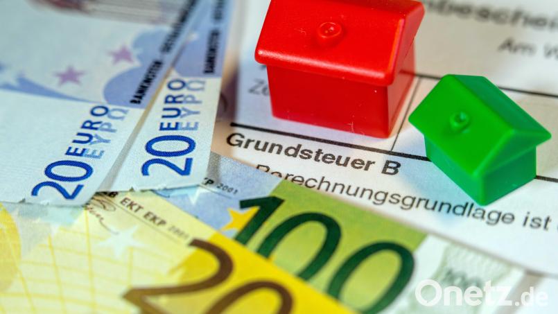 Wie hoch ist meine Grundsteuer? Die meisten Amberger haben ihre Bescheide inzwischen erhalten. Große Ausreißer hat Kämmerer Jens Wein aber nicht festgestellt. Bild: Jens Büttner