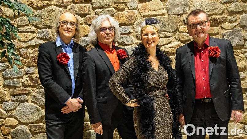 Das &quot;Romy Börner Quartett&quot; nahm die Besucher unter dem Motto „Die Goldenen 20er Jahre“ mit auf eine musikalische Zeitreise. Bild: Monika Renda/exb