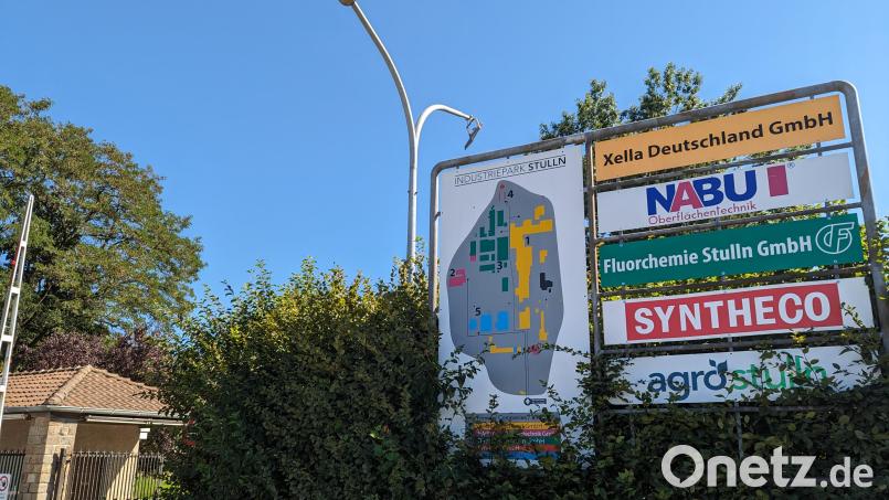 Neben anderen Unternehmen ist im Stullner Industriepark die Fluorchemie Stulln GmbH angesiedelt. Das Unternehmen ist in Insolvenz, ein Investor ist abgesprungen. Archivbild: Kristin Winderl