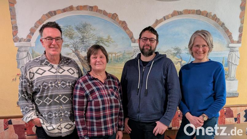Das neue Führungsteam der Steinwald-Grünen mit Hans Stocker, Lisa Rauh, Fabian Keppler-Stobrawe und Elke Prölß (von links). Bild: Ursula Stocker/exb