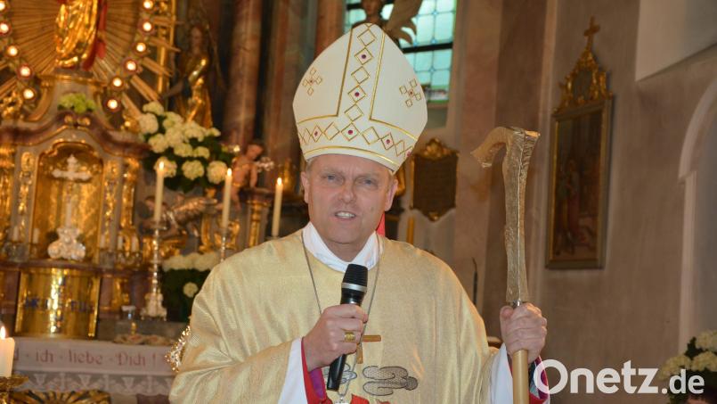 Zu einem Festgottesdienst „100 Jahre Heiligsprechung von Therese Lisieux“ wird am Samstag, 24. Mai, der Augsburger Weihbischof Florian Wörner in Konnersreuth erwartet, der zuletzt vor zwei Jahren in Konnersreuth zu Gast war. Archivbild: jr