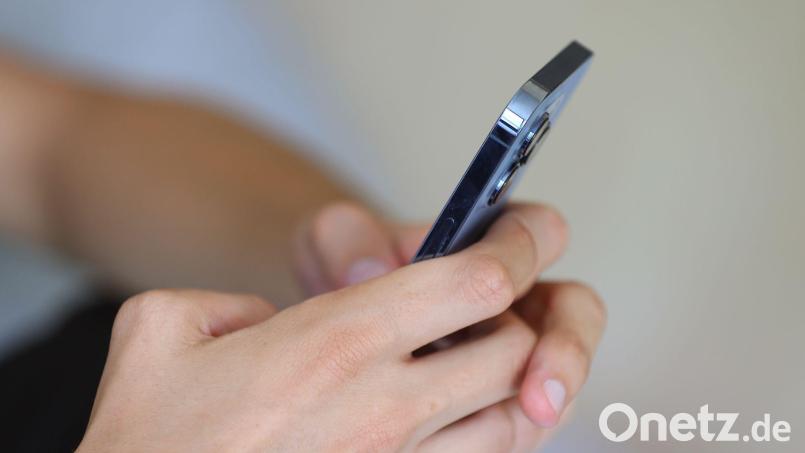 Der 25-Jährige soll seine mutmaßlichen Opfer über soziale Netzwerke kontaktiert haben. (Symbolbild) Bild: Karl-Josef Hildenbrand/dpa