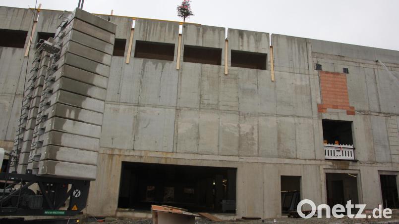 Dier Rohbau der neuen Zweifachturnhalle, die rund 12,5 Millionen Euro kosten wird. Bild: kro