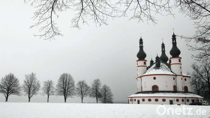 Die Nächte in der Oberpfalz sind und bleiben vorerst allgemein leicht bis mäßig frostig. Bild: Armin Weigel