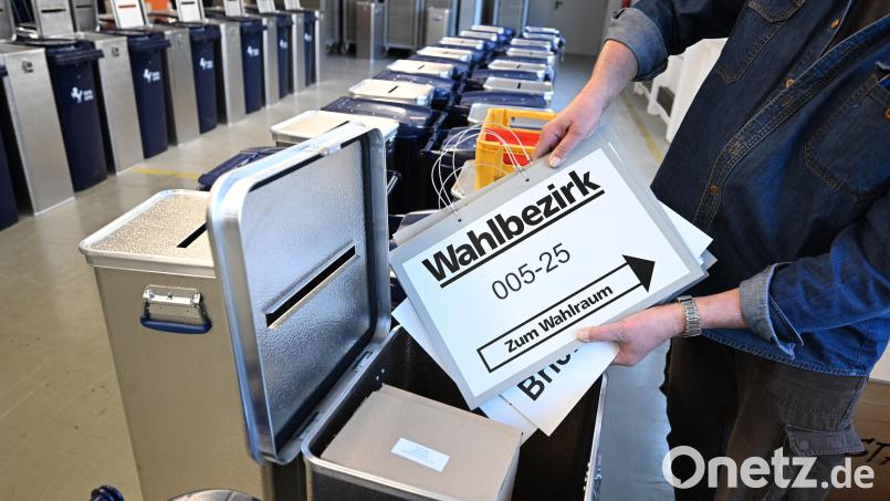 Bis zur Bundestagswahl 2025 sind es nur noch wenige Wochen. Bei diesen Veranstaltungen und Infoständen der Parteien können sich Wähler in Amberg und Umgebung informieren. Symbolbild: Bernd Weißbrod /dpa