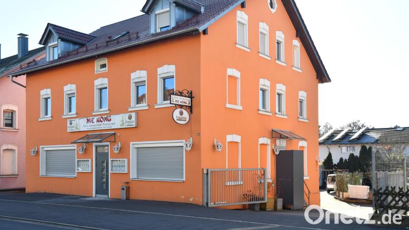 Zwar prangt noch der Schriftzug &quot;Me Kong&quot; an der Fassade, doch schon in wenigen Monaten wird das Restaurant &quot;Como&quot; heißen: Dann soll es hier Sushi und panasiatische Küche geben. Bild: Petra Hartl
