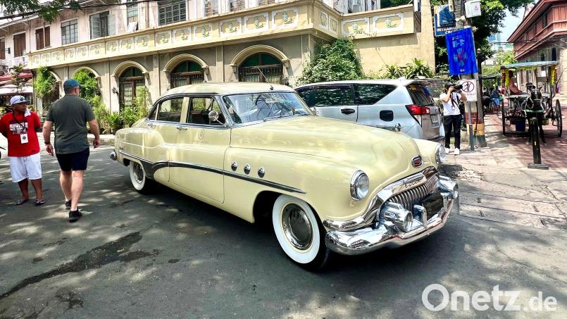 Das Admiral Hotel MGallery in Manila bietet Touristen Ausflüge mit einem Buick aus dem Jahr 1951 ins historische Stadtviertel Intramuros an. Der Oldtimer sorgt fast überall für Aufsehen. Bild: Carola Frentzen/dpa