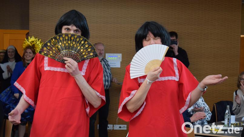 Das Jahr 1984: Mireille Mathieu hat ihren großen Auftritt in der Nordgauhalle. Bild: bnr
