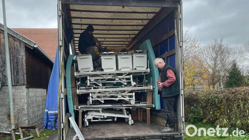 Vergangenen Herbst ging eine Lieferung mit Betten und Geräten an das Krankenhaus nach Riwne. Schon bald folgt der nächste Hilfstransport. Bild: Wild/exb