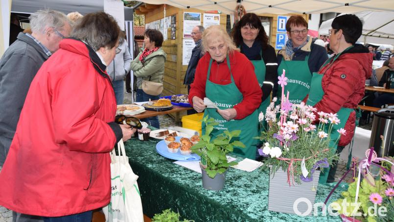 Der Gartenbauverein bringt sich ins gesellschaftliche Leben in Königstein ein, zum Beispiel mit einem Stand beim „Markt der Genüsse“. Archivbild: hdk