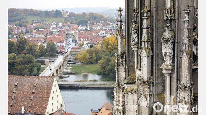 Die Sehenswürdigkeiten von Regensburg locken viele Städtetouristen in das Unesco-Welterbe an der Donau. Archivbild: Daniel Löb/dpa