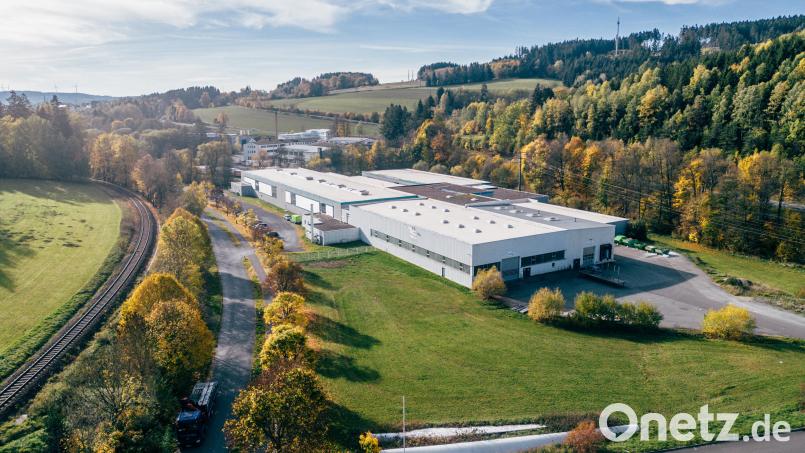 Das Modulwerk in Naila. Hier sollen weiter Hausmodule gefertigt werden, auch für Ziegler-Kunden, die aktuell auf ihren Forderungen sitzen zu bleiben drohen. Archivbild: Ziegler-Group