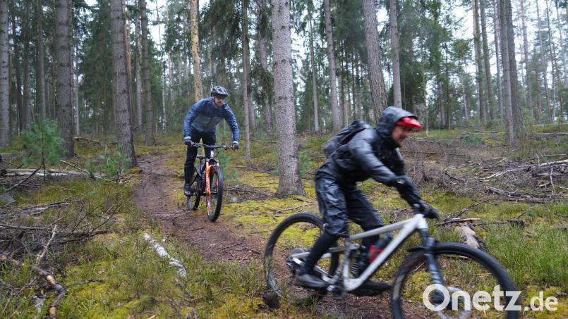 Die geplanten Mountainbike-Trails in der Region werden derzeit vielerorts heiß diskutiert. In Pleystein einigt sich der Stadtrat nun bei drei Gegenstimmen auf die Unterstützung des Projekts. Archivbild: kaz