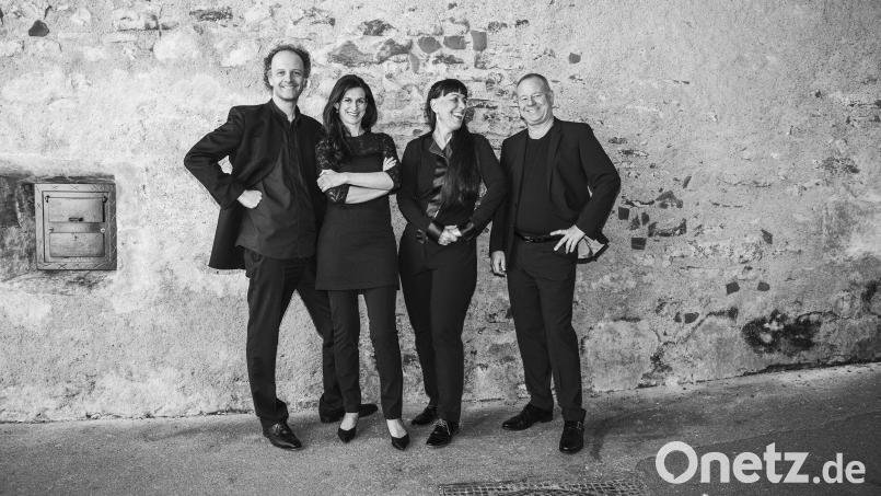 Das Marc-Hunziker-Trio wird ergänzt durch Yvonne Lang. Bild: Marc Hunziker/Yvonne Lang/exb