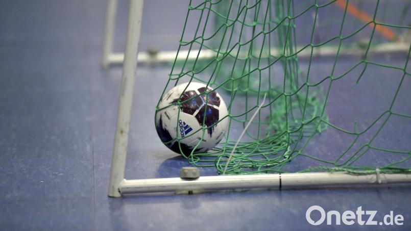 Bei der Futsal-Bezirksmeisterschaft der U13-Juniorinnen reichte es für die (SG) SV Michaelpoppenricht und den TSV Neudorf jeweils für den dritten Platz der Vorrundengruppe. Symbolbild: Hubert Ziegler