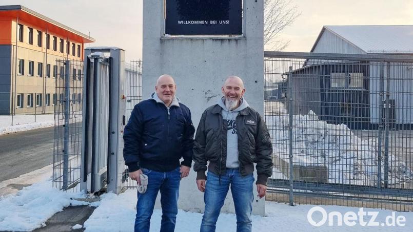 Josef Reger (rechts) übernimmt mit seinem Unternehmen zum 1. April die Firma von Axel Römisch. Bild: Wolfgang Würth