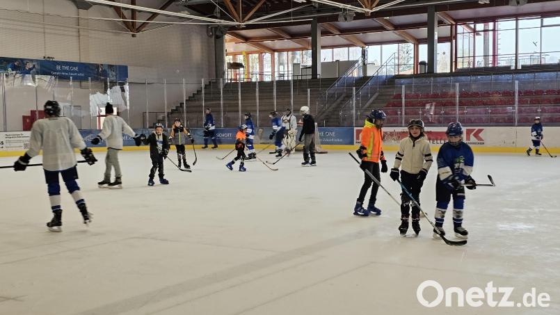 In den kleinen Matches zeigten alle Team- und Kampfgeist. Es war ein Vormittag voller Spaß und sportlichem Können. Bild: vsr