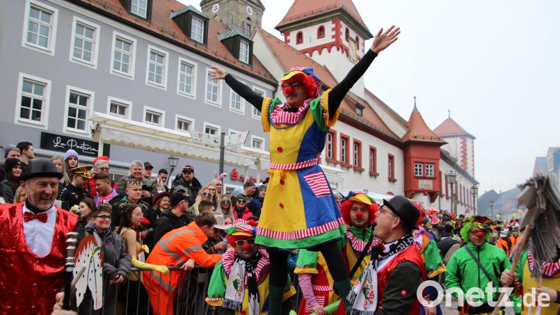 Beim Rawetzer Narrenzug geht es stets hoch her, wie dieses Bild aus dem vergangenen Jahr zeigt. Archivbild: kro
