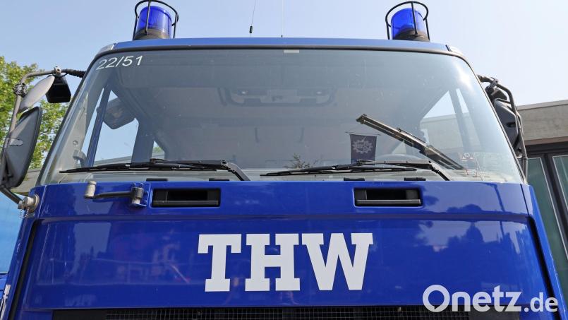 Auch das Technische Hilfswerk war im Einsatz. (Symbolbild) Bild: Bernd Wüstneck/dpa