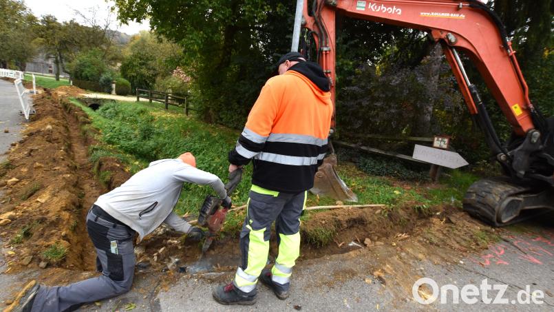 In Götzendorf hat im Herbst 2024 der Glasfaserausbau in der Gemeinde Illschwang begonnen. Für die Fortsetzung gibt es eine neue Förderperspektive. Archivbild: no