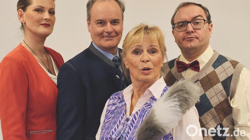 Mit viel Witz und Situationskomik – das Chiemgauer Volkstheater. Bild: CVT/exb