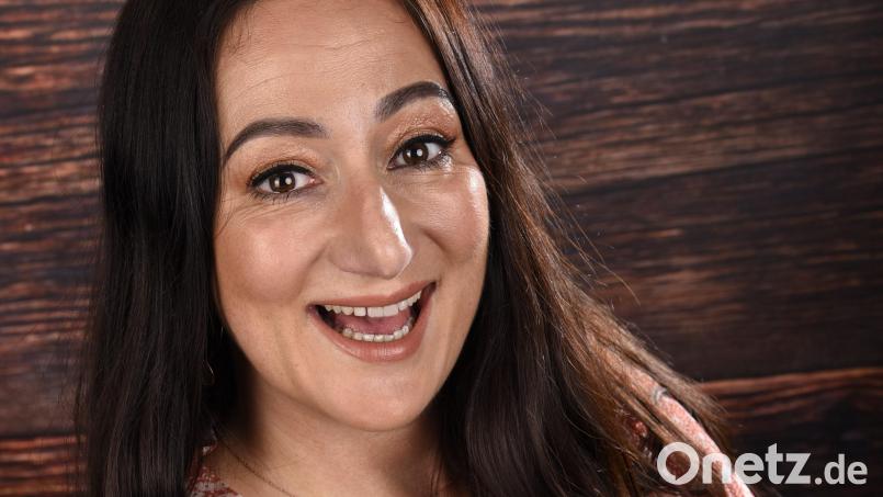 Stand-up-Comedian Alicja Heldt aus Hamburg ist eine von drei Künstlern, die am 21. März bei der großen Comedy-Nacht in der Störnsteiner Kulturscheune ihre kabarettistische Visitenkarte abgeben. Bild: exb/Alicja Heldt