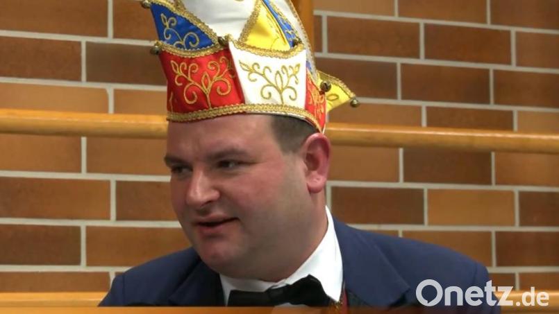Der erste Vorsitzende des Neustädter Faschingsvereins, Jürgen Trescher, äußert sich zu den Geschehnissen. Archivbild: krb