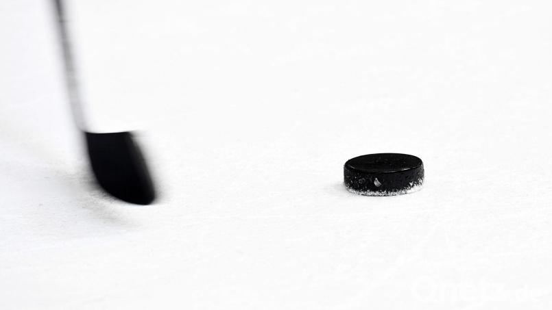 Die Junioren des 1. EV Weiden starten in die Play-offs Bild: Tobias Hase/dpa