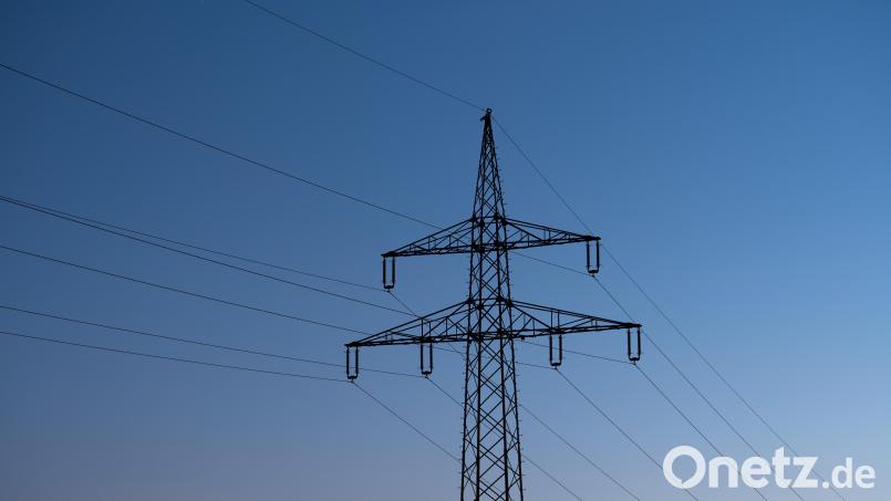 In Kümmersbruck, Ensdorf und Rieden gab es einen Stromausfall. Symbolbild: Silas Stein/dpa