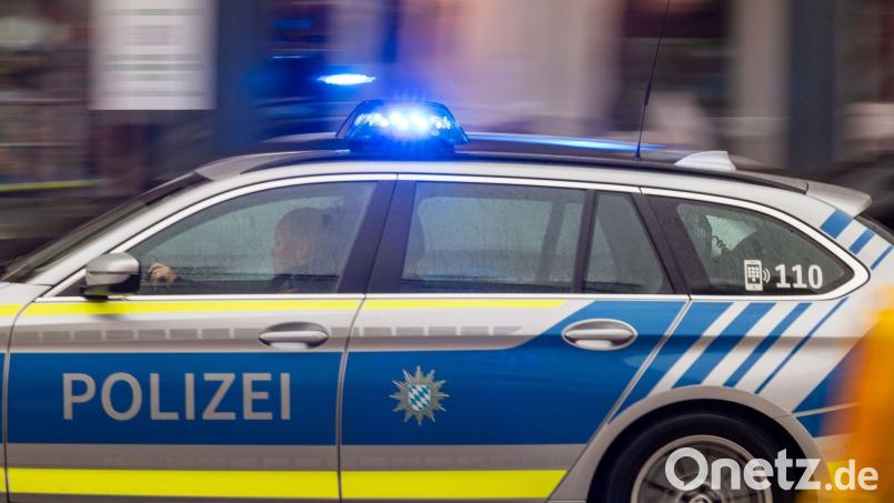 Eine Seniorin wurde von einem Unbekannten um rund 160.000 Euro gebracht. Nun ermittelt die Kriminalpolizei. Bild: Peter Kneffel/dpa/Symbolbild