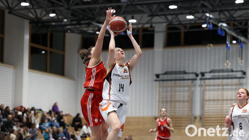 Die Regionalliga-Basketballerinnen der DJK Neustadt (im Bild Sara Hennig) wollen gegen Nördlingen die kleine Hoffnung auf den Klassenerhalt am Leben halten. Bild: Dieter Jäschke