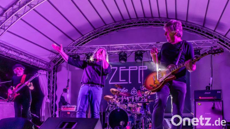 Zepp-In bringen die Musik von Led Zeppelin am Samstag, 22. März, ins Weiße Rössl nach Neustadt/WN. Bild: reinhold buchner