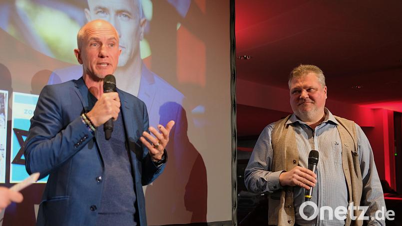 Schauspieler und Synchronsprecher Markus Böker (links) präsentierte die Hörbuchversionen der Kriminalromane von Autor Fabian Borkner (rechts). Bild: Hirsch