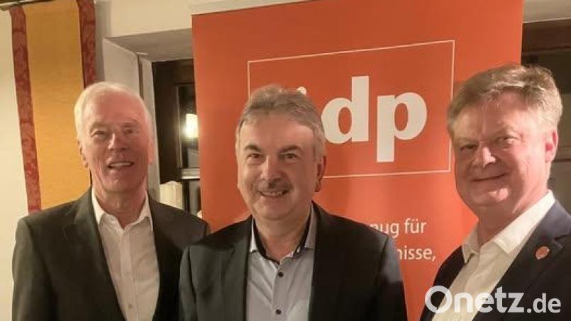 Arnold Kimmerl, Alfred Damm und Heinz Haushofer (von links) sprachen beim politischen Aschermittwoch der ÖDP Schwandorf. Bild: Heidi Eckl/exb