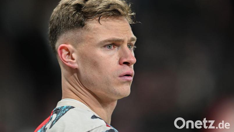 Joshua Kimmich verlängert seinen Vertrag beim FC Bayern. Bild: Fabian Strauch/dpa