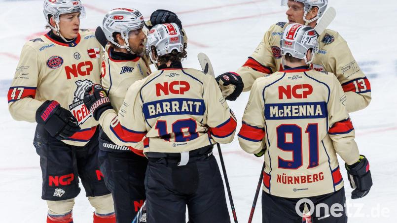 Die Nürnberg Ice Tigers können sich über den Einzug ins Playoff-Viertelfinale freuen. Bild: Andreas Gora/dpa