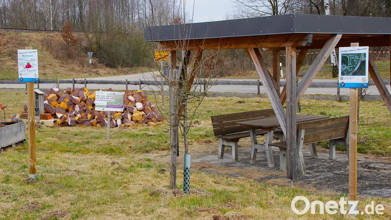 Der Radfahrverein ist mit seinen Aktionen kreativ in der Gemeinde tätig. Die Anlagen werden von den Mitgliedern liebevoll und mit großem Einsatz in der Freizeit gepflegt. Bild: Krones