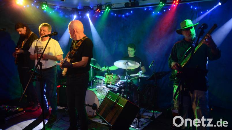 Die &quot;Fullhouse Blues Gang&quot; spielt auf der Live Stage. Bild: Kunz