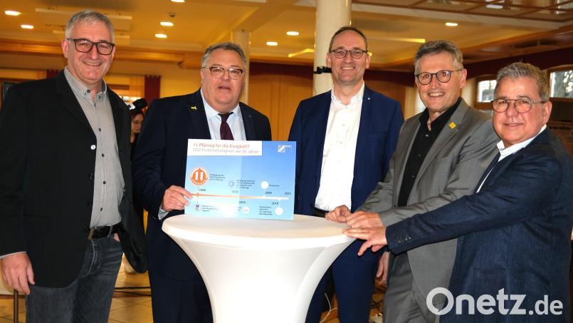 Die Expertenrunde mit Christoph Wenz, Frank Wohl, Bernhard Seidenath, Harald Hollnberger und Andreas Fiedler (von links) machte Vorschläge zur Sanierung des Gesundheitssystems. Bild: Hirsch