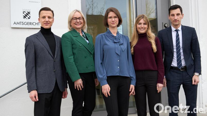 Das Richterkollegium ist wieder vollzählig. Das Bild zeigt von links Holger Vogl, Direktorin Michaela Frauendorfer, Anna Strauß, Katharina Bauer und Jakub Uhlik. Bild: Holger Vogl /exb
