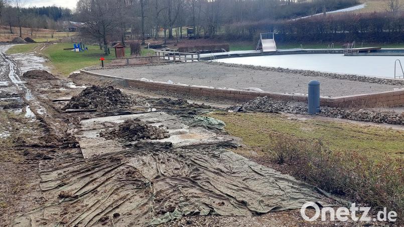 Das Naturbad in Königstein ist derzeit eine Baustelle. Bild: gru