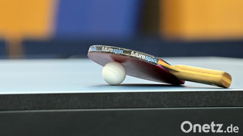 Durch den Sieg der Tischtennisspieler der DJK Weiden gegen den TuS Rosenberg bleiben die Weidener weiter im Aufstiegsrennen. Symbolbild: Hubert Ziegler