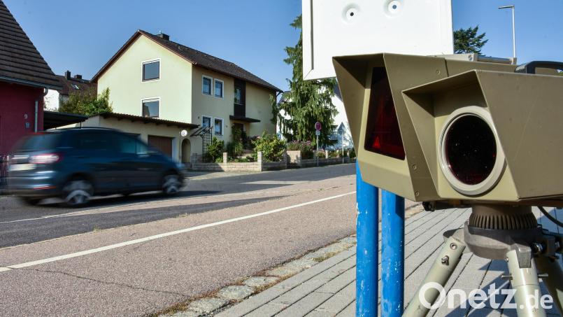 Blitzer am Erlheimer Weg in Sulzbach-Rosenberg wird es nach dem Beitritt der Stadt zum Zweckverband Kommunale Verkehrssicherheit auch in Zukunft geben. Archivbild: Stephan Huber