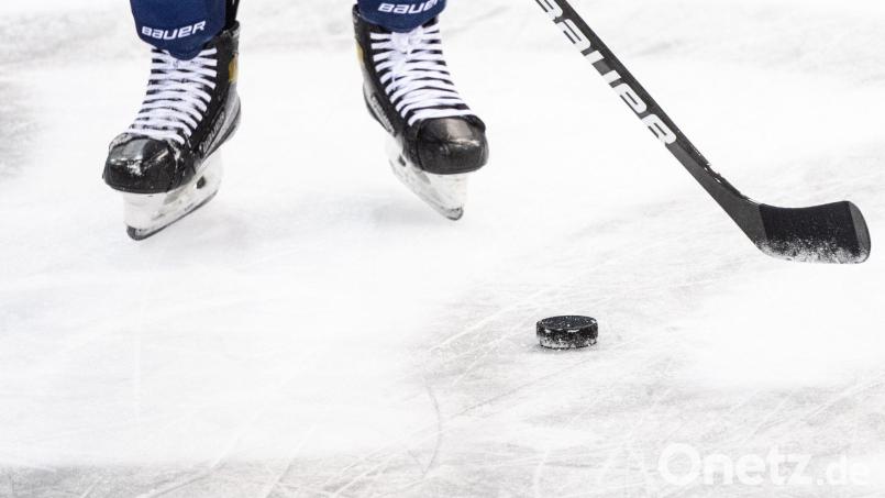 Am kommenden Wochenende wird erstmal der &quot;Weiden-Cup&quot; ausgetragen. Symbolbild: Matthias Balk/dpa