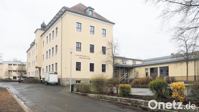 Es bleibt dabei: Die Grundschule in Auerbach wird abgerissen und neu gebaut. Durch das Haushaltskonsolidierungskonzept wird das Projekt allerdings abgespeckt. Bild: kek