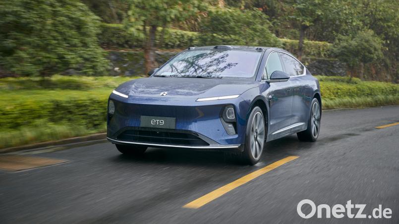 Wie First-Class-Fliegen am Boden: Der Tester ist vom Fahrkomfort des Nio ET9 begeistert. Bild: Nio/dpa