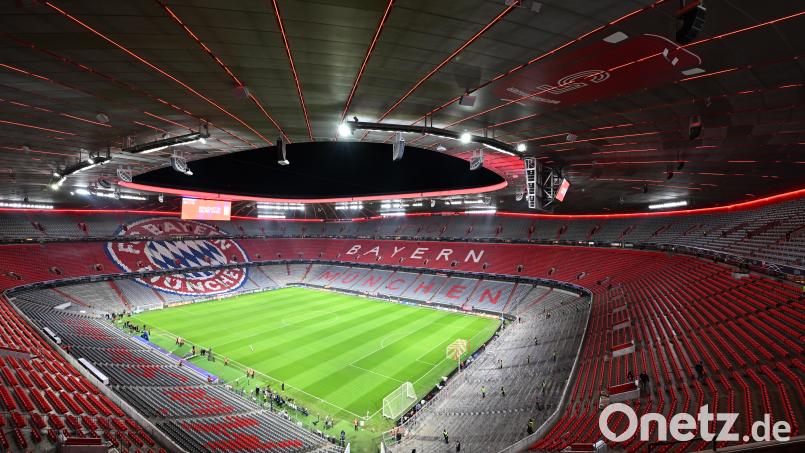 Der Höhepunkt seiner Landtagskarriere war für den AfD-Abgeordneten Ingo Hahn ein Spiel des FC Landtag in der Allianz-Arena vor 60 Zuschauern, bei dem er den Siegtreffer schoss trotz gezerrter Wade. Symbolbild: Sven Hoppe/dpa