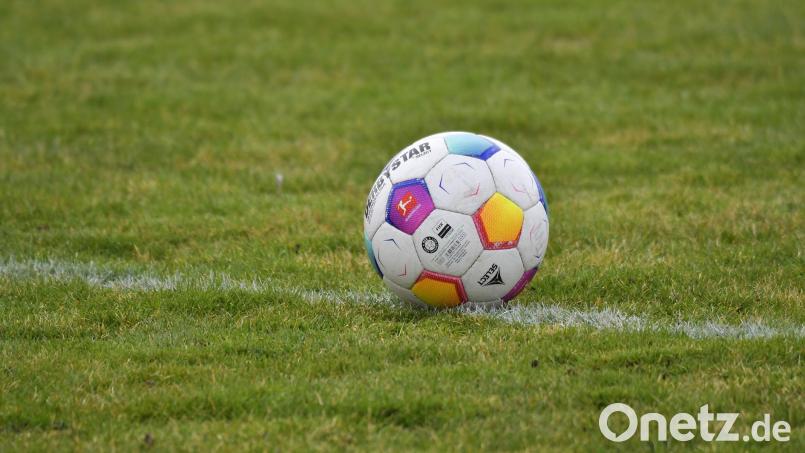 Der SV Poppenreuth muss am Mittwoch ein Nachholspiel gegen die SpVgg Saalestadt bestreiten. Bild: Hubert Ziegler